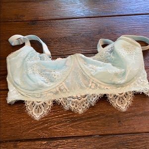 Brand new vs unlined bra 34DDD